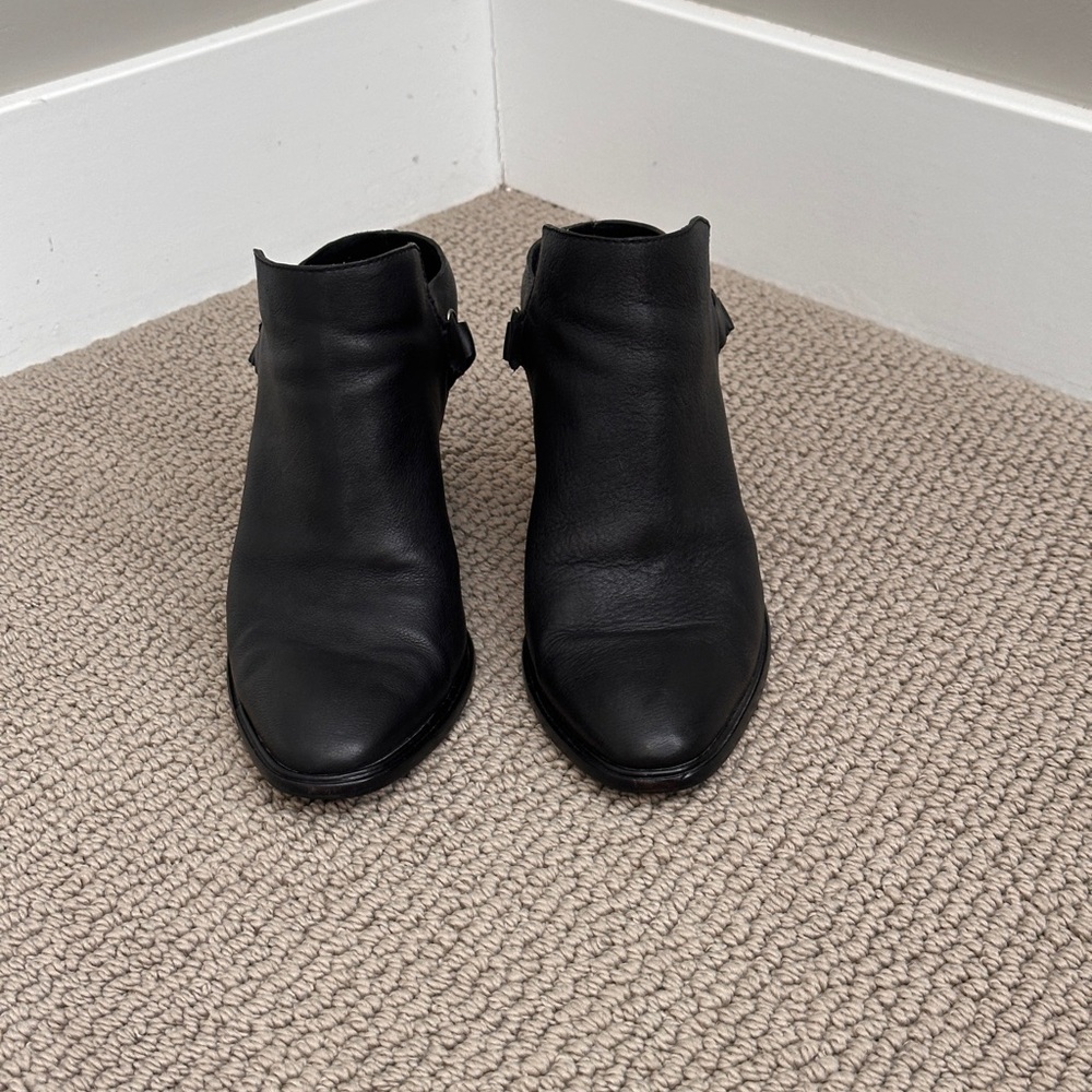 Dolce Vita Black Ankle Booties